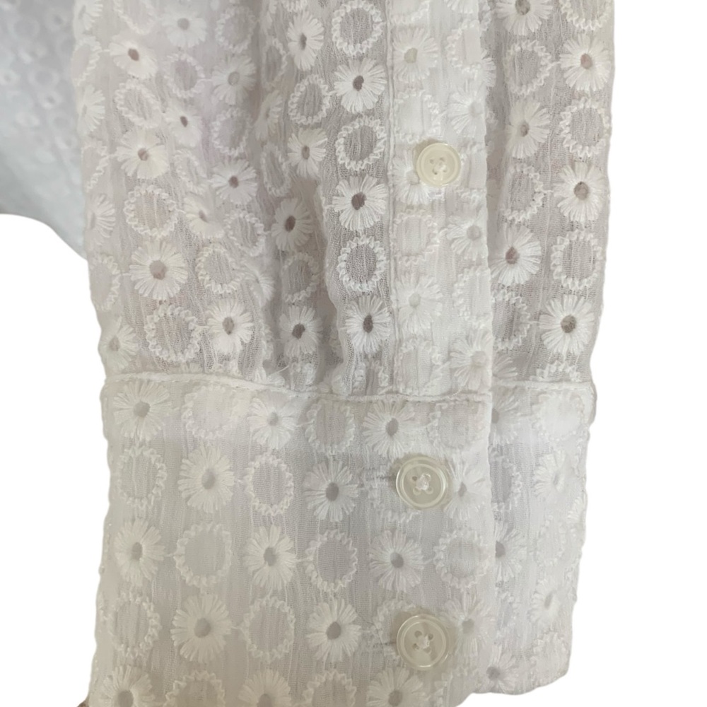 Talbots White Eyelet Embroidered Blouse Cottagecore Feminine Spring Top M - Picture 3 of 5